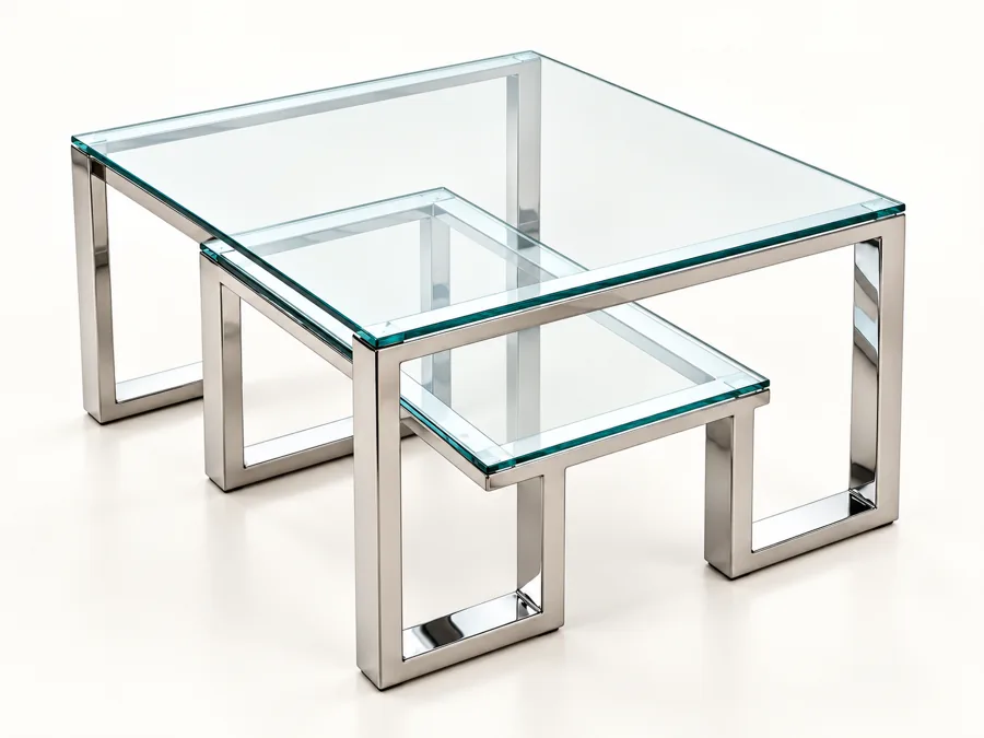 Tables gigognes